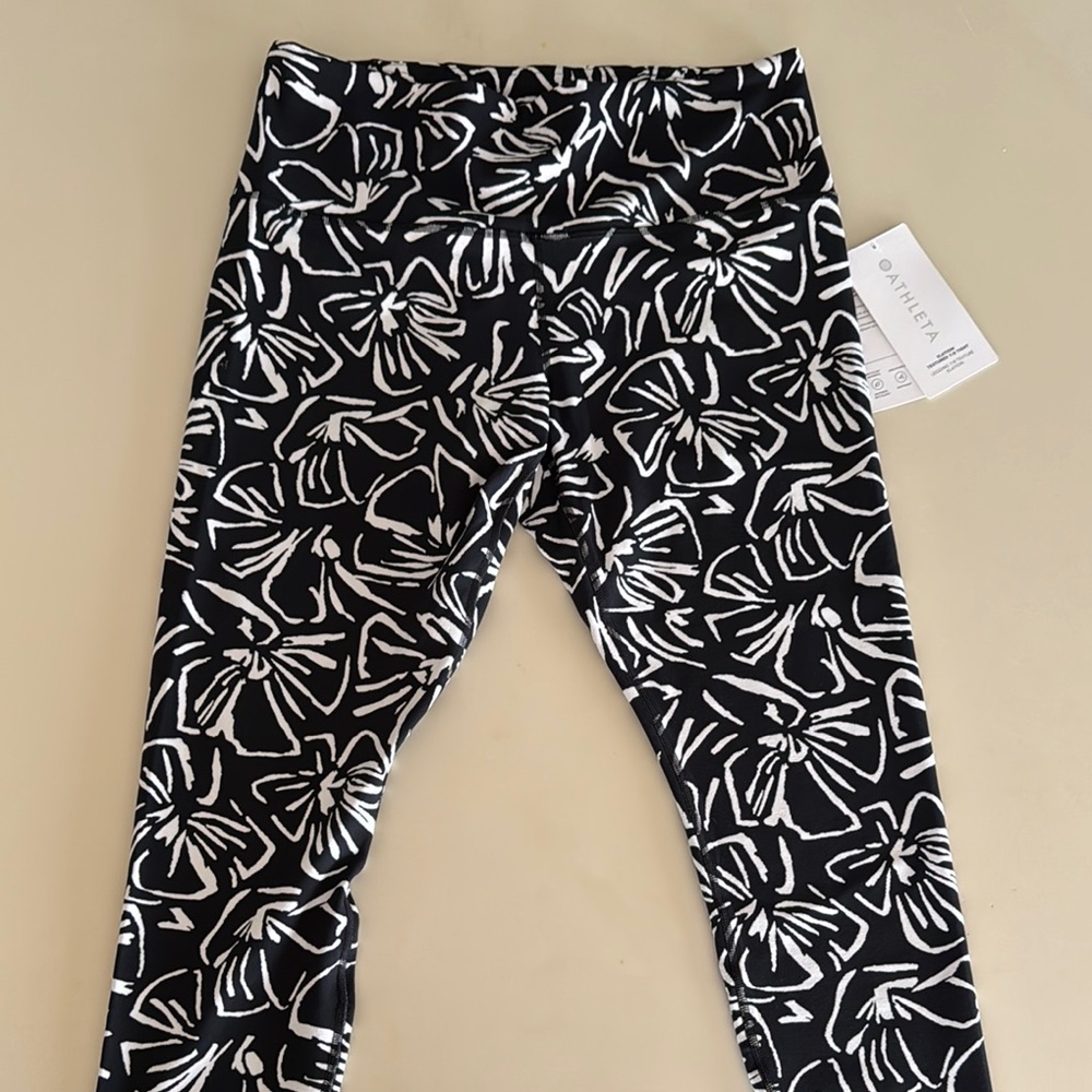 Athleta Black and White Abstract Leggings